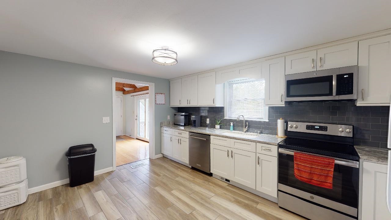 5 Ring Road Chichester, NH 03258 - Photo 9 of 40