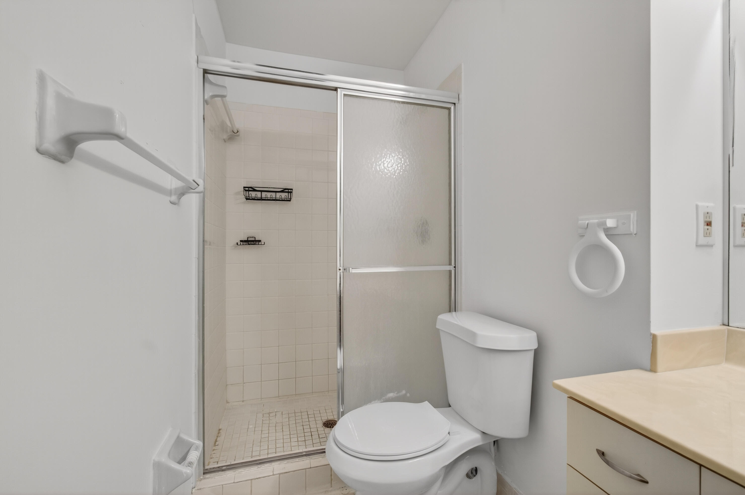 3939 Northeast 5th Avenue, Unit C203 Boca Raton, FL 33431 - Photo 11 of 30 31-print-022_DSC_8738