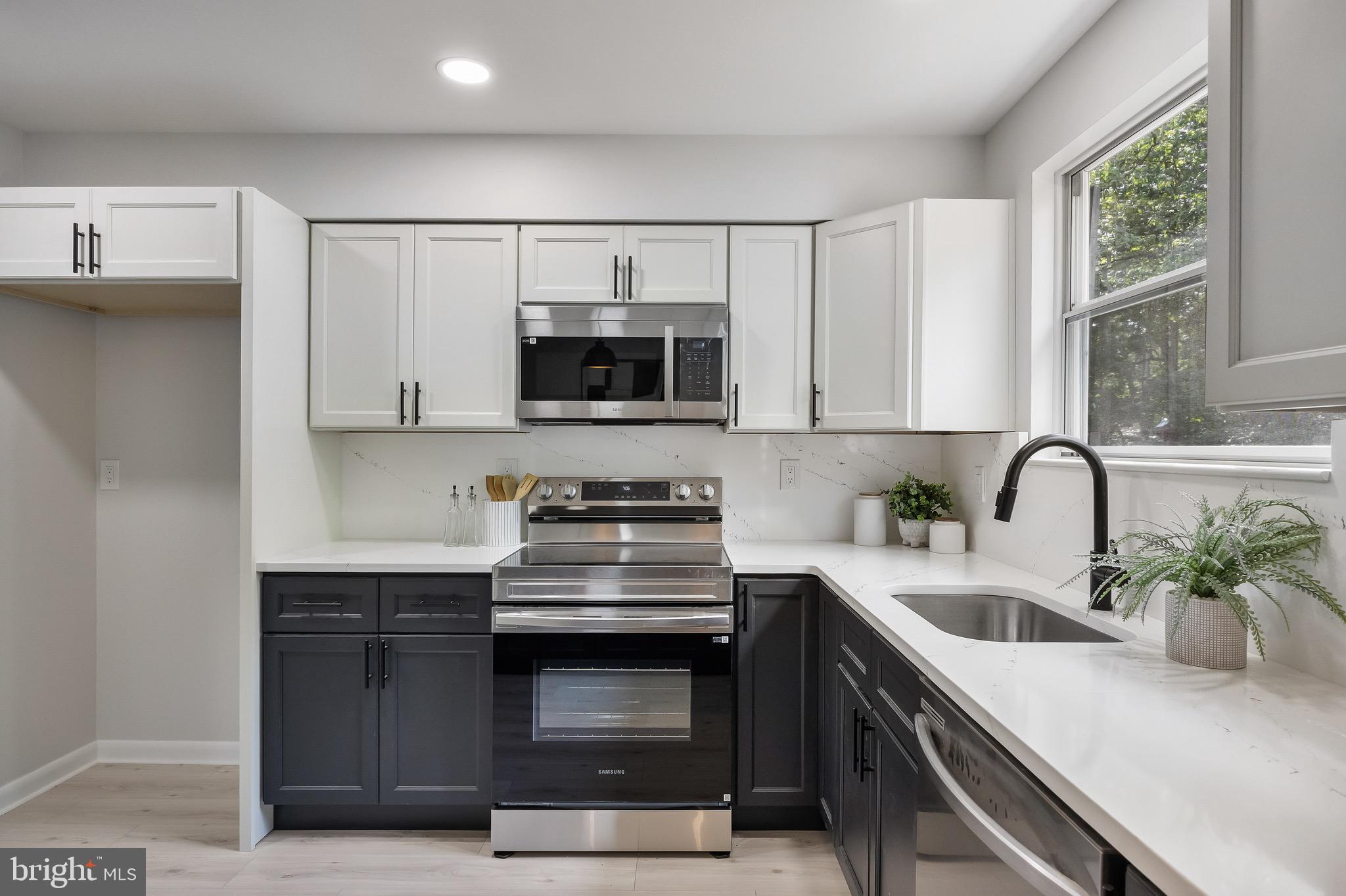 57 Summit Drive Tabernacle, NJ 08088 - Photo 7 of 26