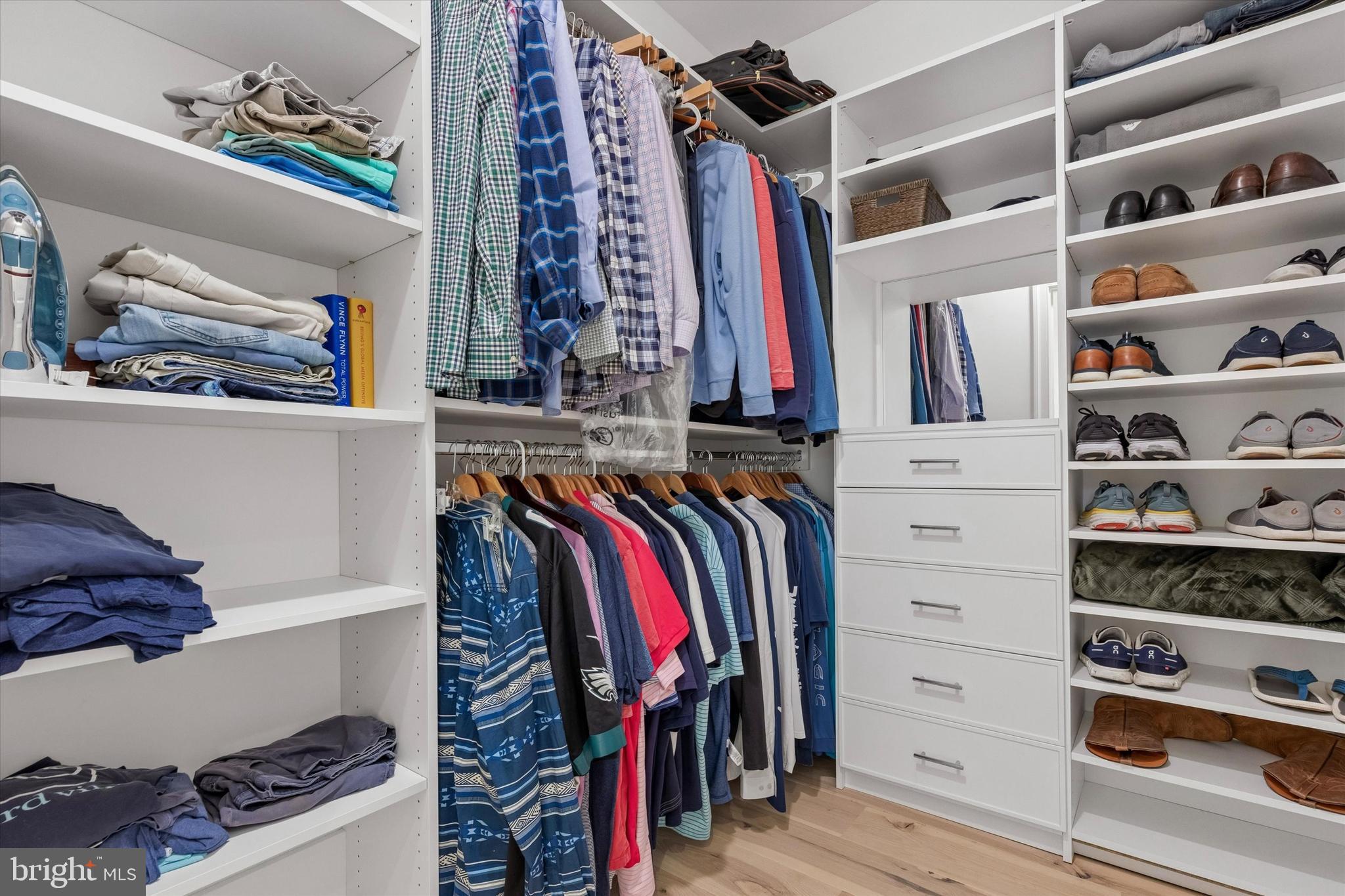 26 Rue Street Wayne, PA 19087 - Photo 25 of 50 Walk in Closet