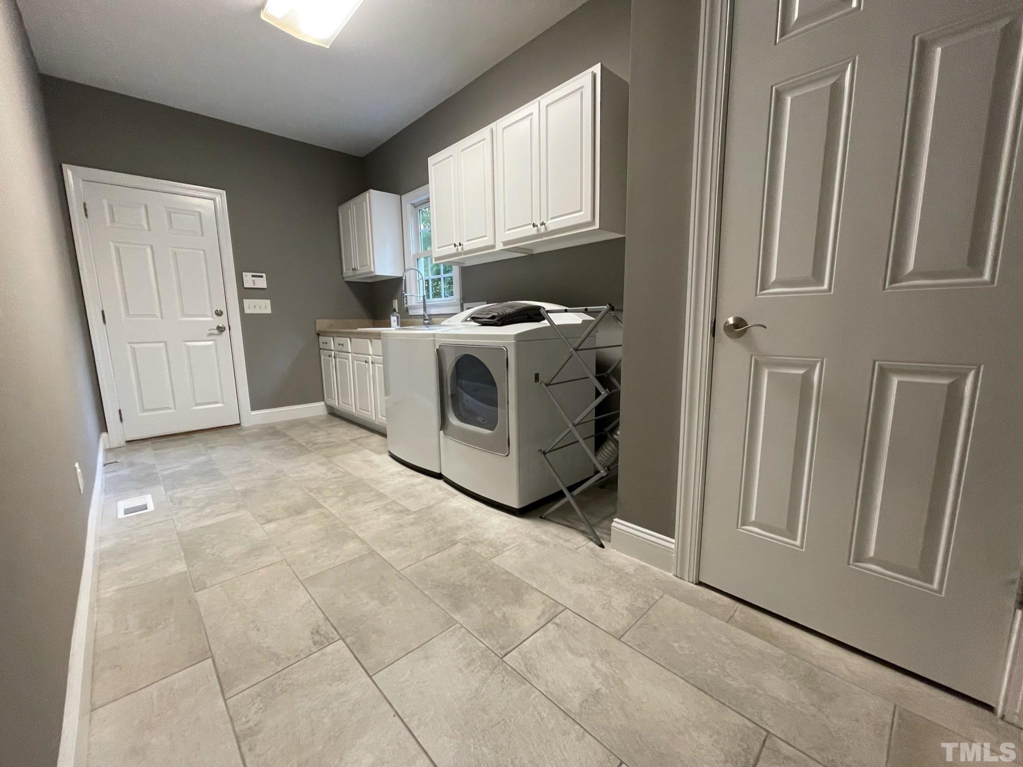 8649 Barrett Ridge Road Wake Forest, NC 27587 - Photo 9 of 30 Gallery Image 9