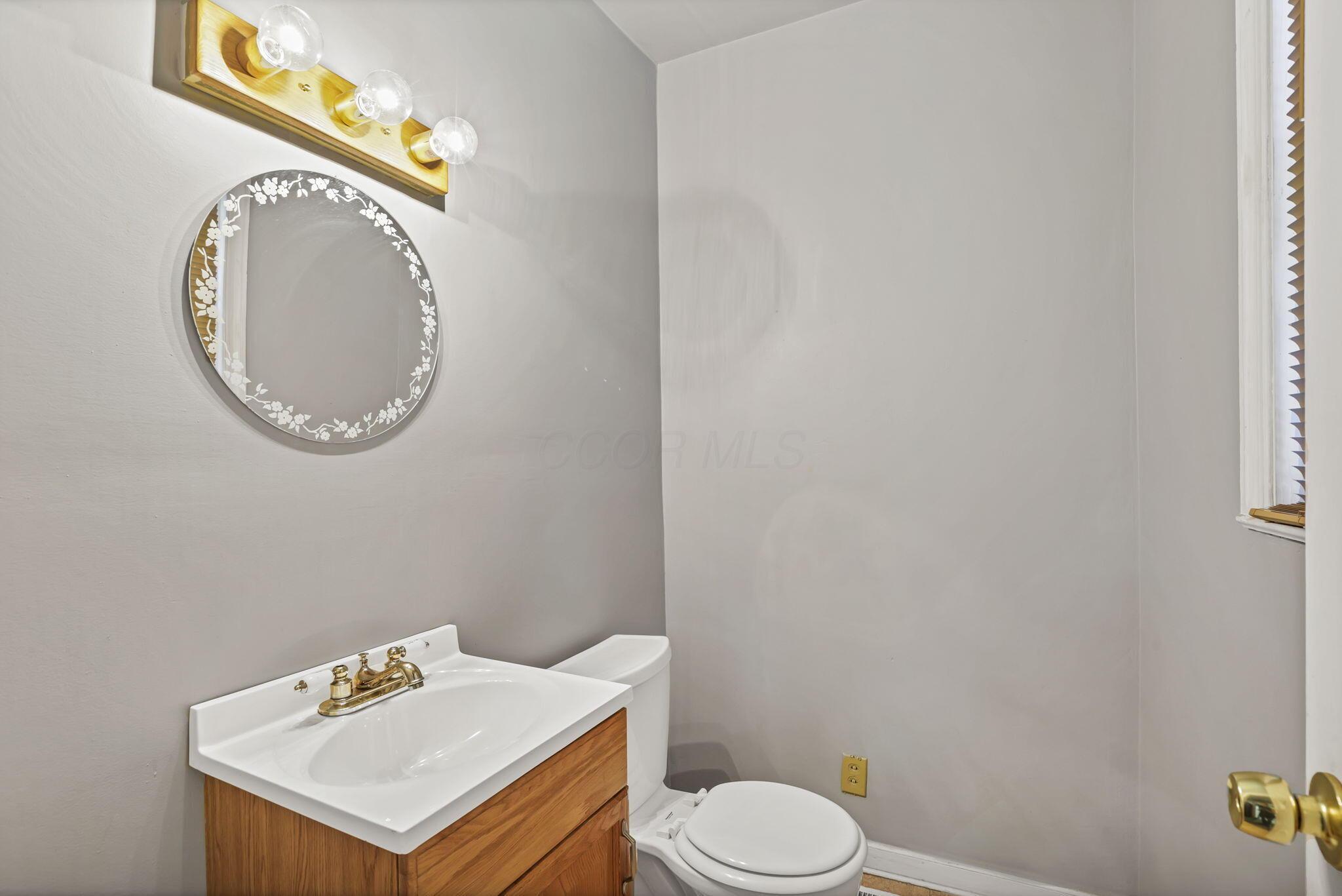 11 Waterworks Road Newark, OH 43055 - Photo 34 of 55 Half bathroom, 1st floor