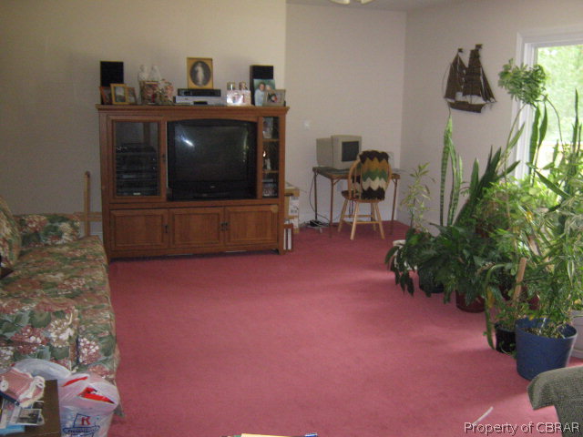 525 Betts Bottom Road Heathsville, VA 22473 - Photo 3 of 9 Gallery Image 3