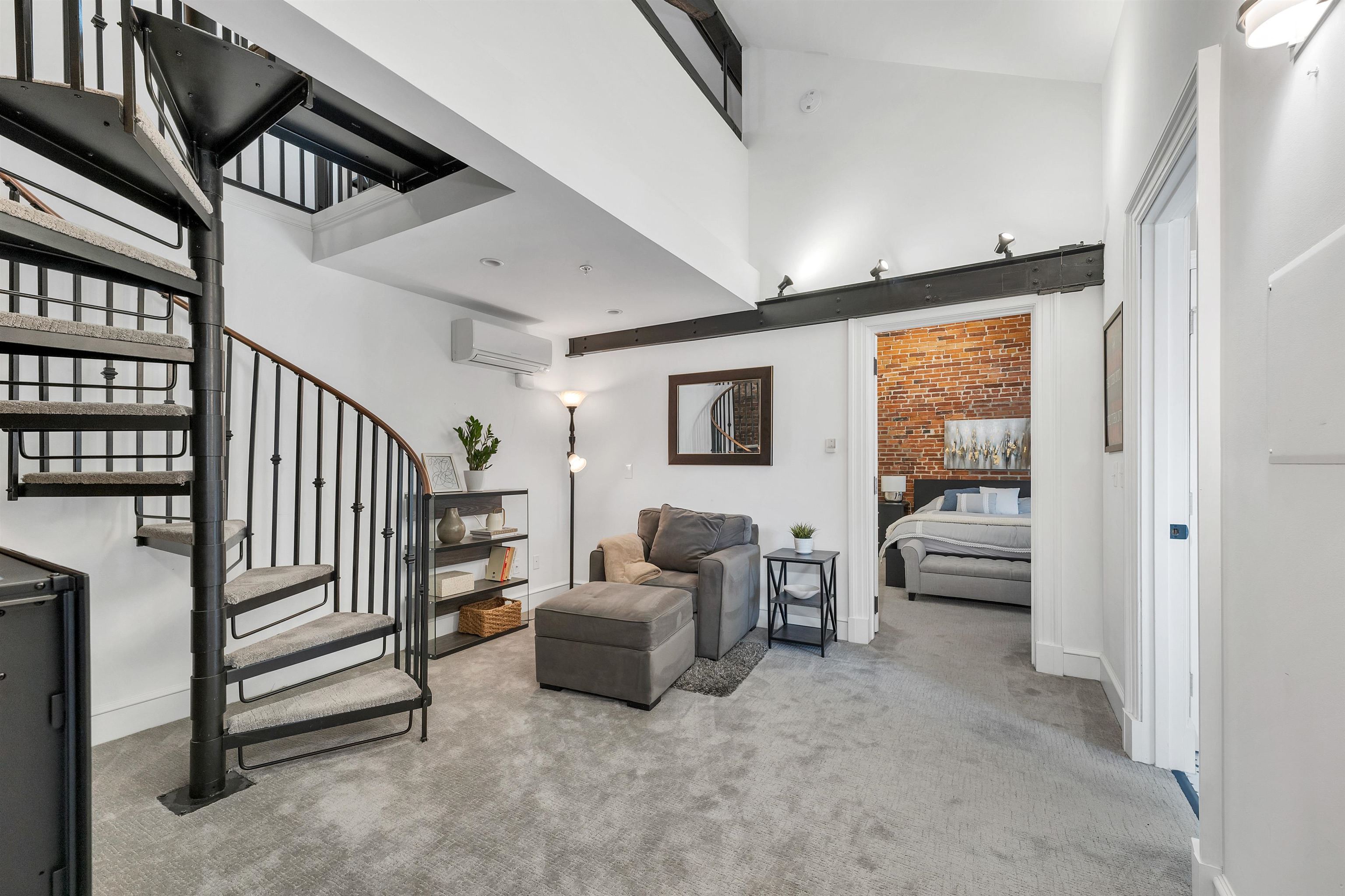 80 State Street, Unit 302 Portsmouth, NH 03801 - Photo 4 of 19