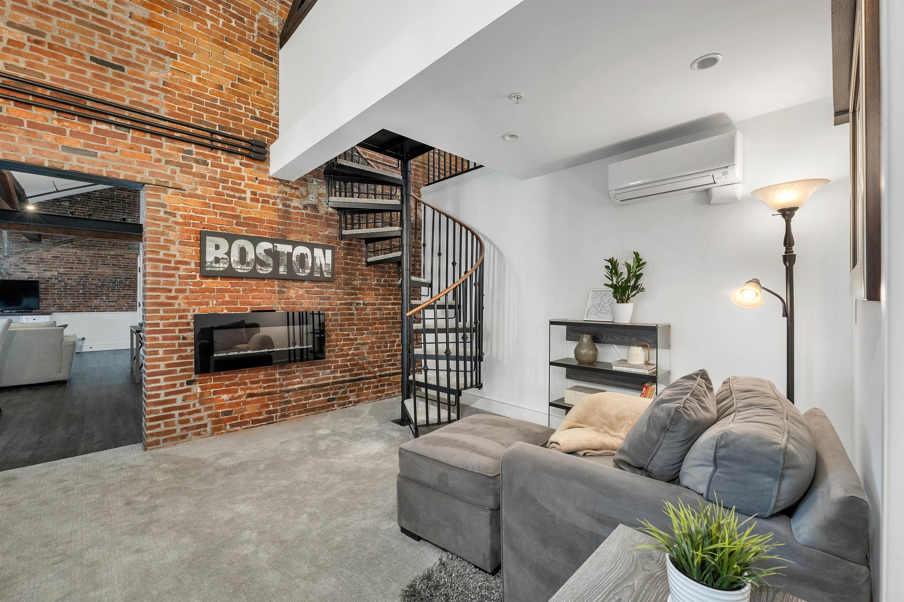 80 State Street, Unit 302 Portsmouth, NH 03801 - Photo 5 of 19