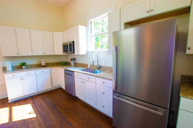 $284,900 | 606 South May Street, Palestine, TX 75801