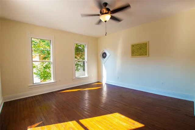 $284,900 | 606 South May Street, Palestine, TX 75801