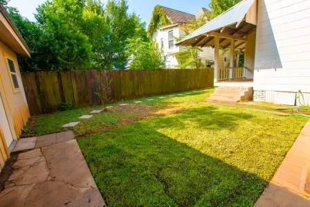 $284,900 | 606 South May Street, Palestine, TX 75801