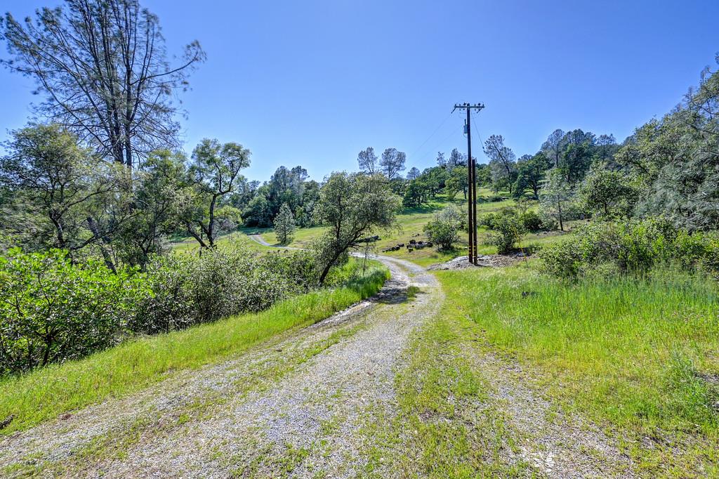 4751 Meadowview Acres Road Cool, CA 95614 - Photo 12 of 51