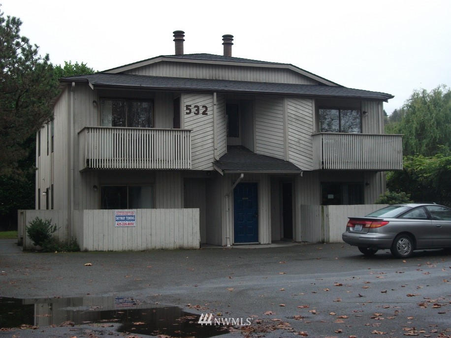 532 Burnett Avenue South Renton, WA 98057 - Photo 1 of 1 Gallery Image 1