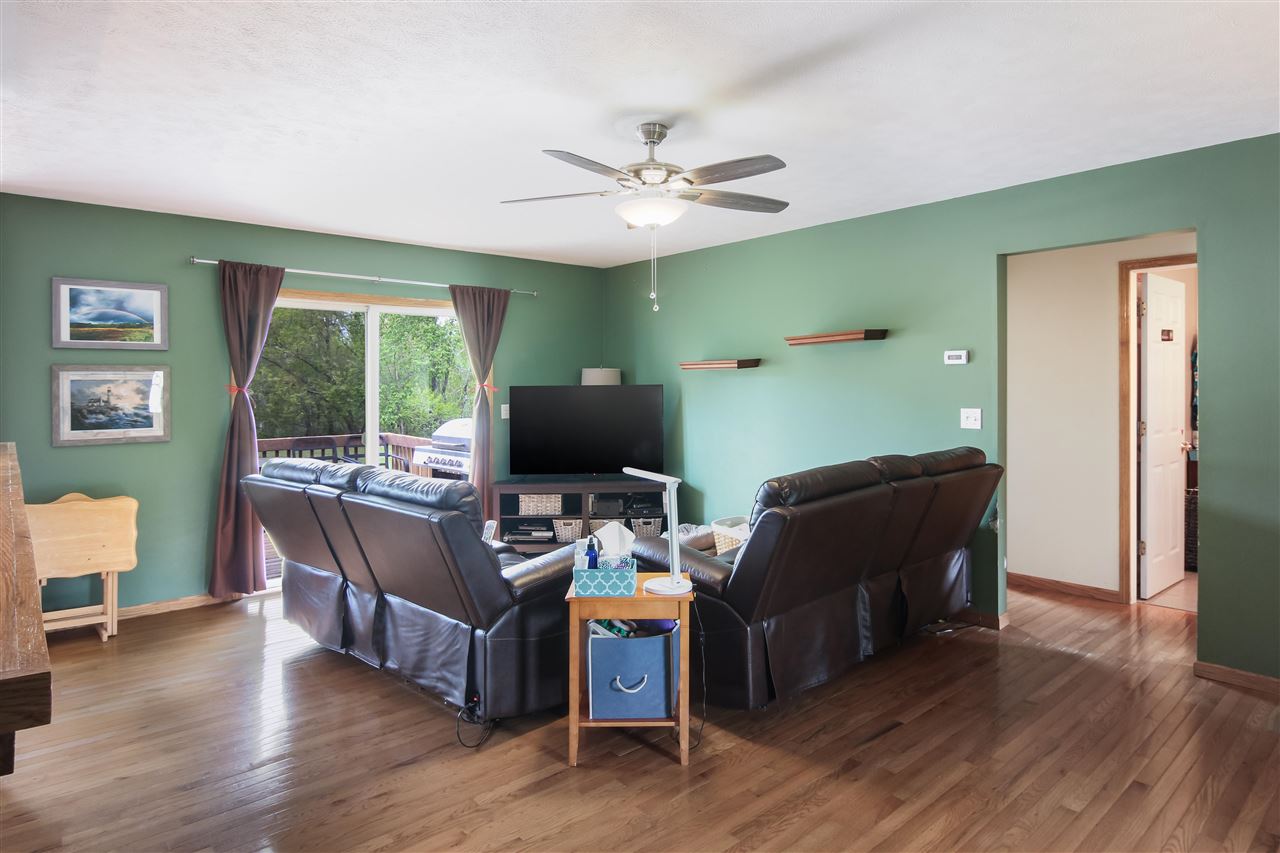 11170 Riley Road Interlochen, MI 49643 - Photo 4 of 18 1887799-3.JPG