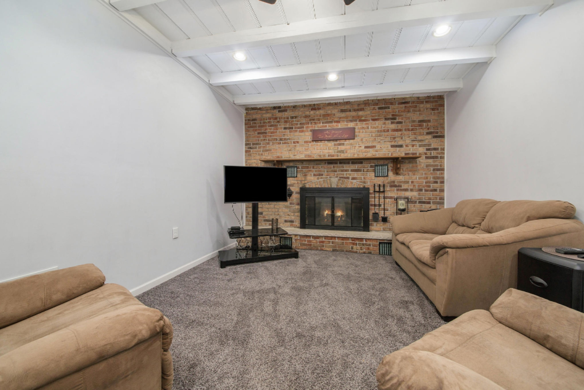 12718 Perry Road Battle Creek, MI 49015 - Photo 6 of 20 _H5A8343