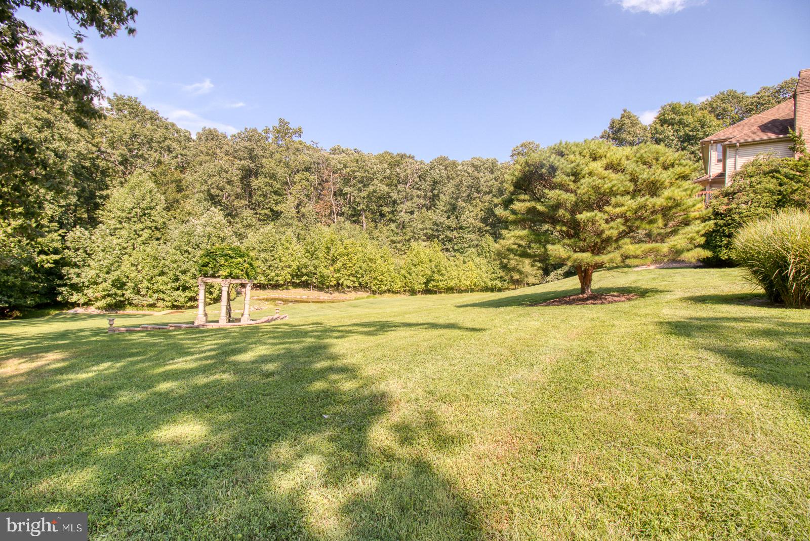 14016 Harrisville Road Mount Airy, MD 21771 - Photo 21 of 69 Side yard