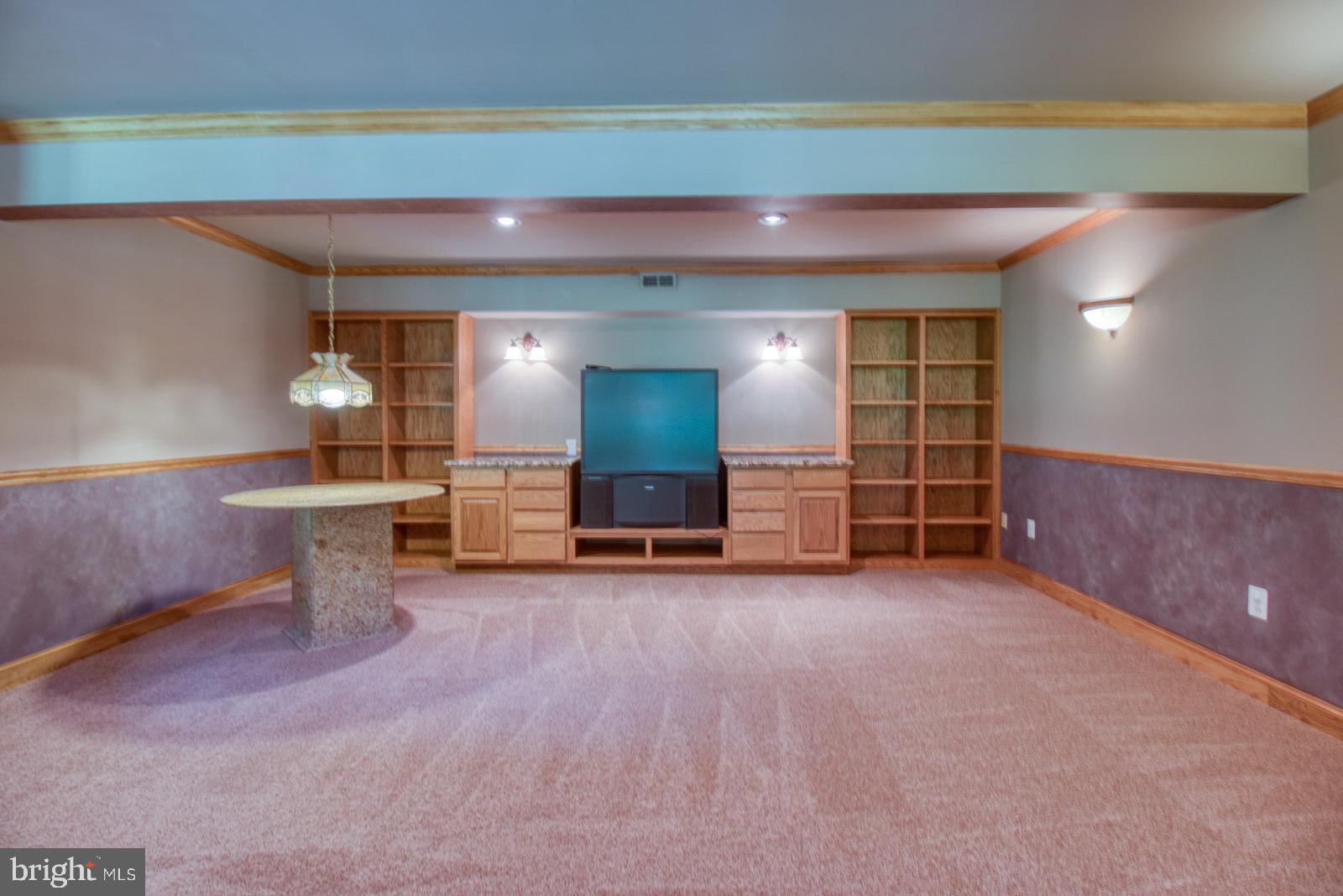 14016 Harrisville Road Mount Airy, MD 21771 - Photo 46 of 69 Lower level bedroom