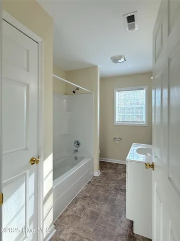 $294,900 | 4876 Loop Road, Scranton, NC 27875