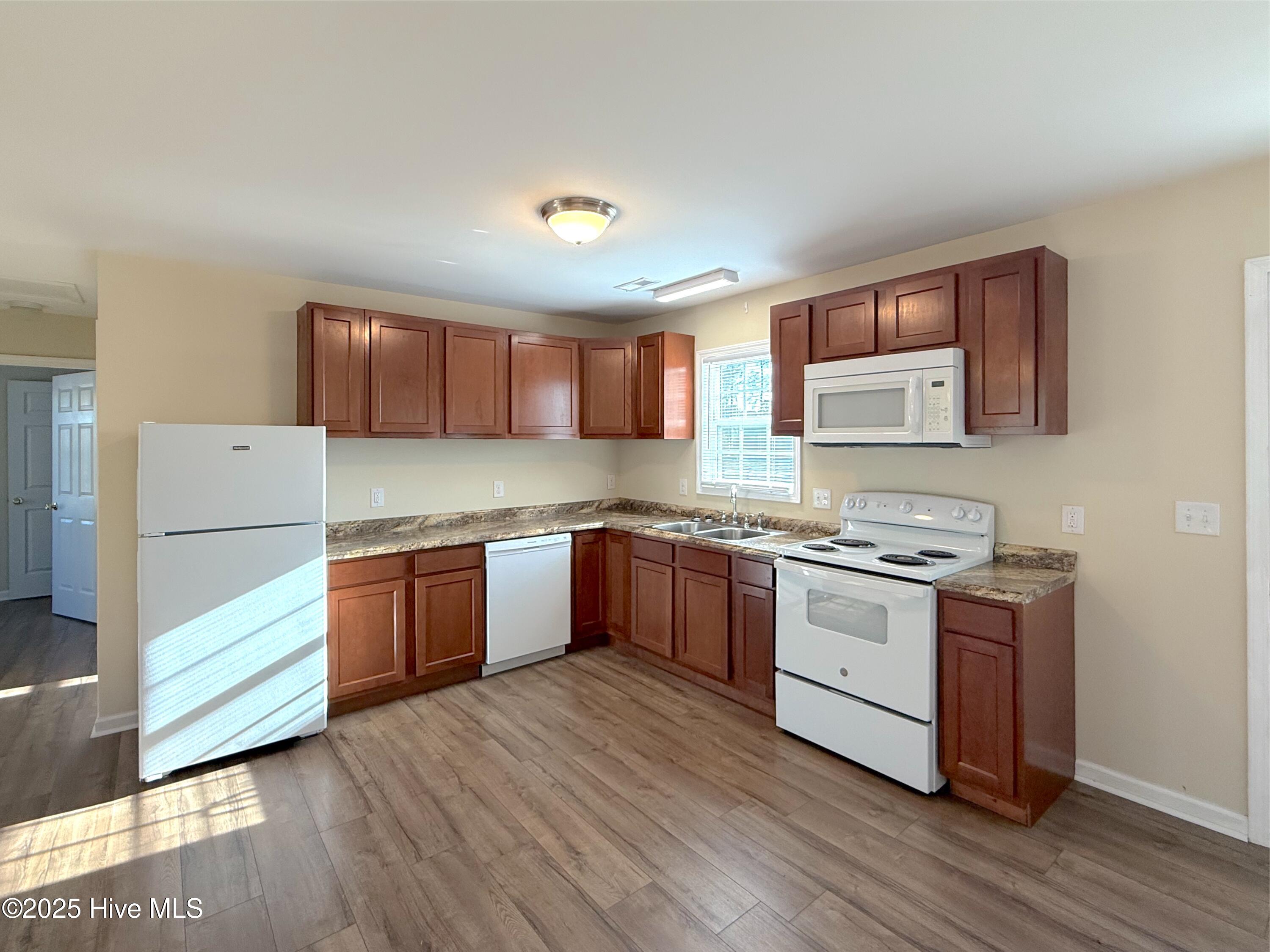 4876 Loop Road Scranton, NC 27875 - Photo 6 of 23 RealtyCam Photo (13)