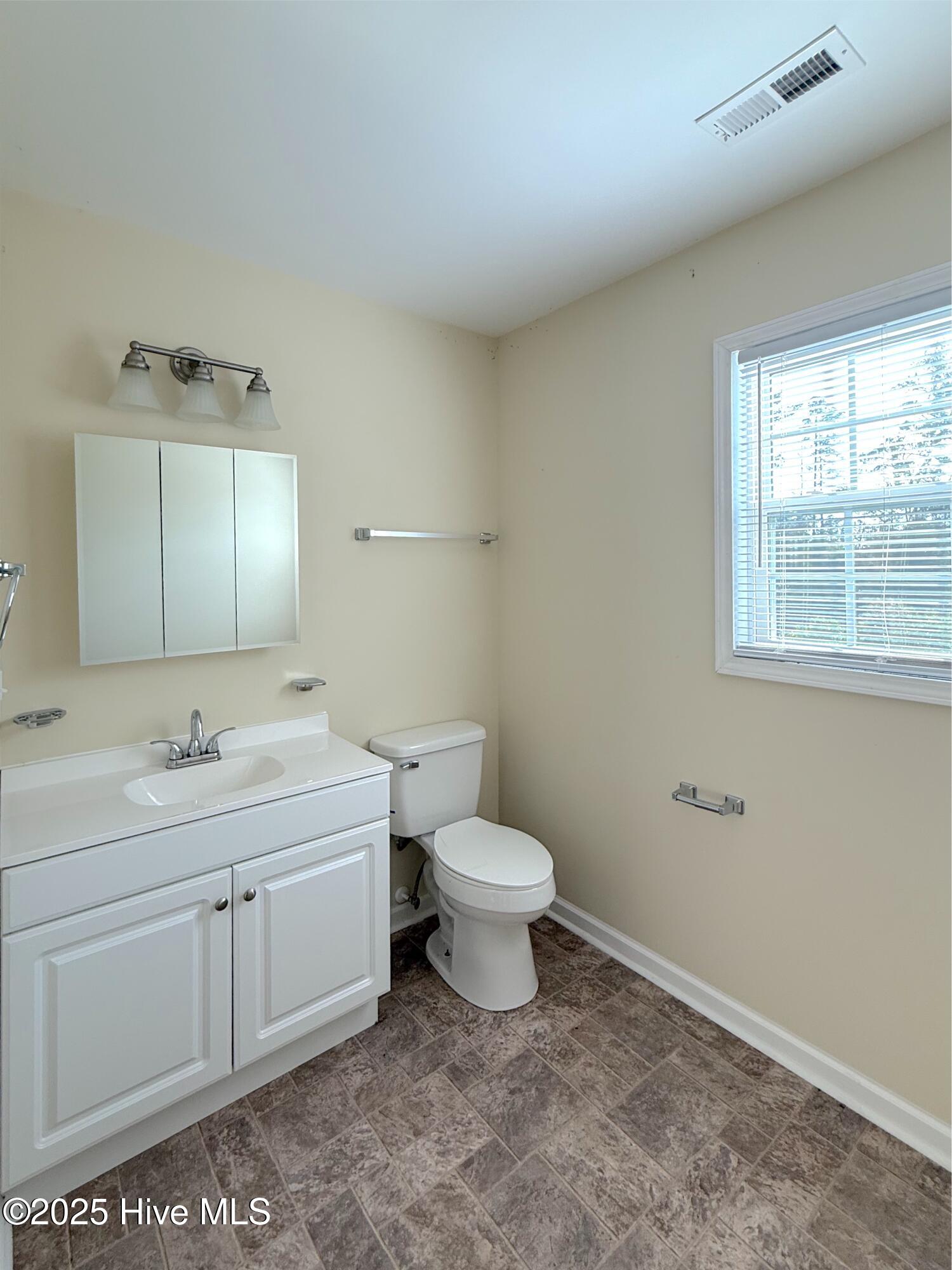 4876 Loop Road Scranton, NC 27875 - Photo 10 of 23 RealtyCam Photo (9)