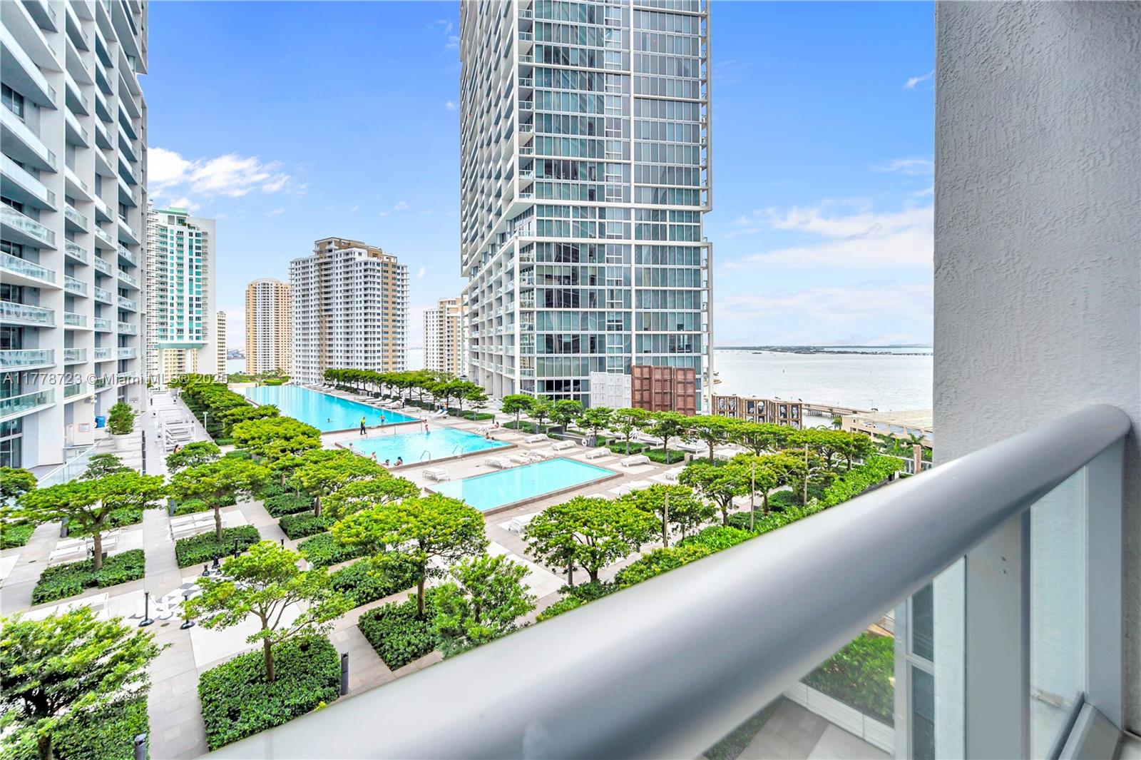 485 Brickell Avenue, Unit 1711 Miami, FL 33131 - Photo 10 of 15 a view of a balcony with lake view