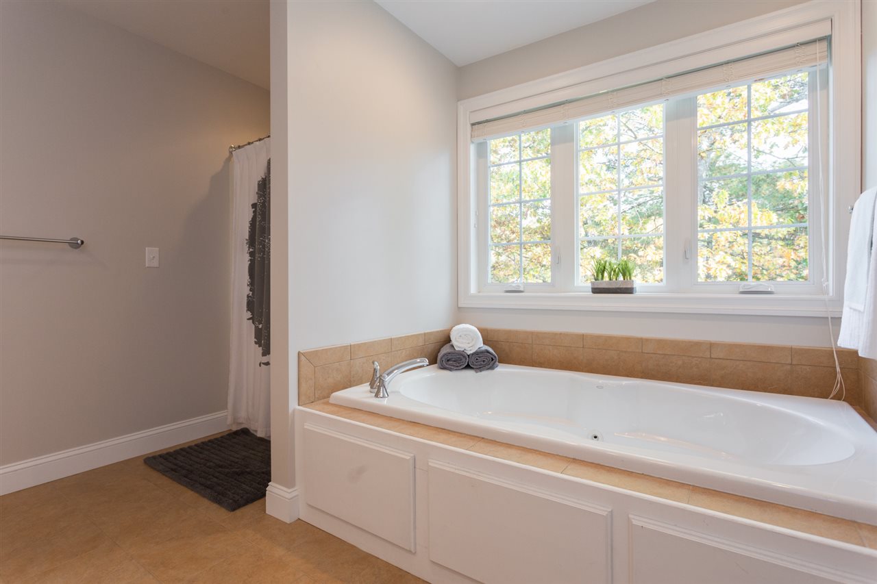 2 Stone Ridge Lane Exeter, NH 03833 - Photo 22 of 40