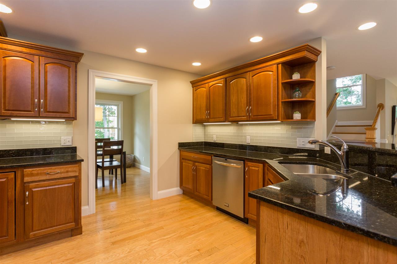 2 Stone Ridge Lane Exeter, NH 03833 - Photo 7 of 40