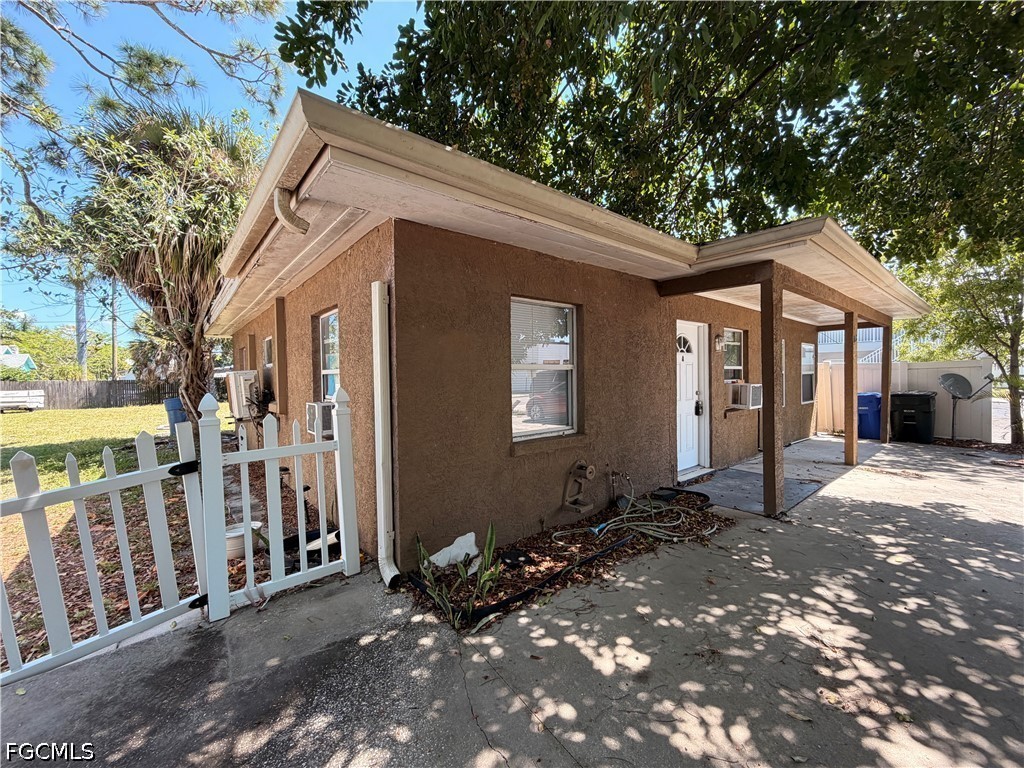 1935 Ricardo Avenue Fort Myers, FL 33901 - Photo 3 of 14