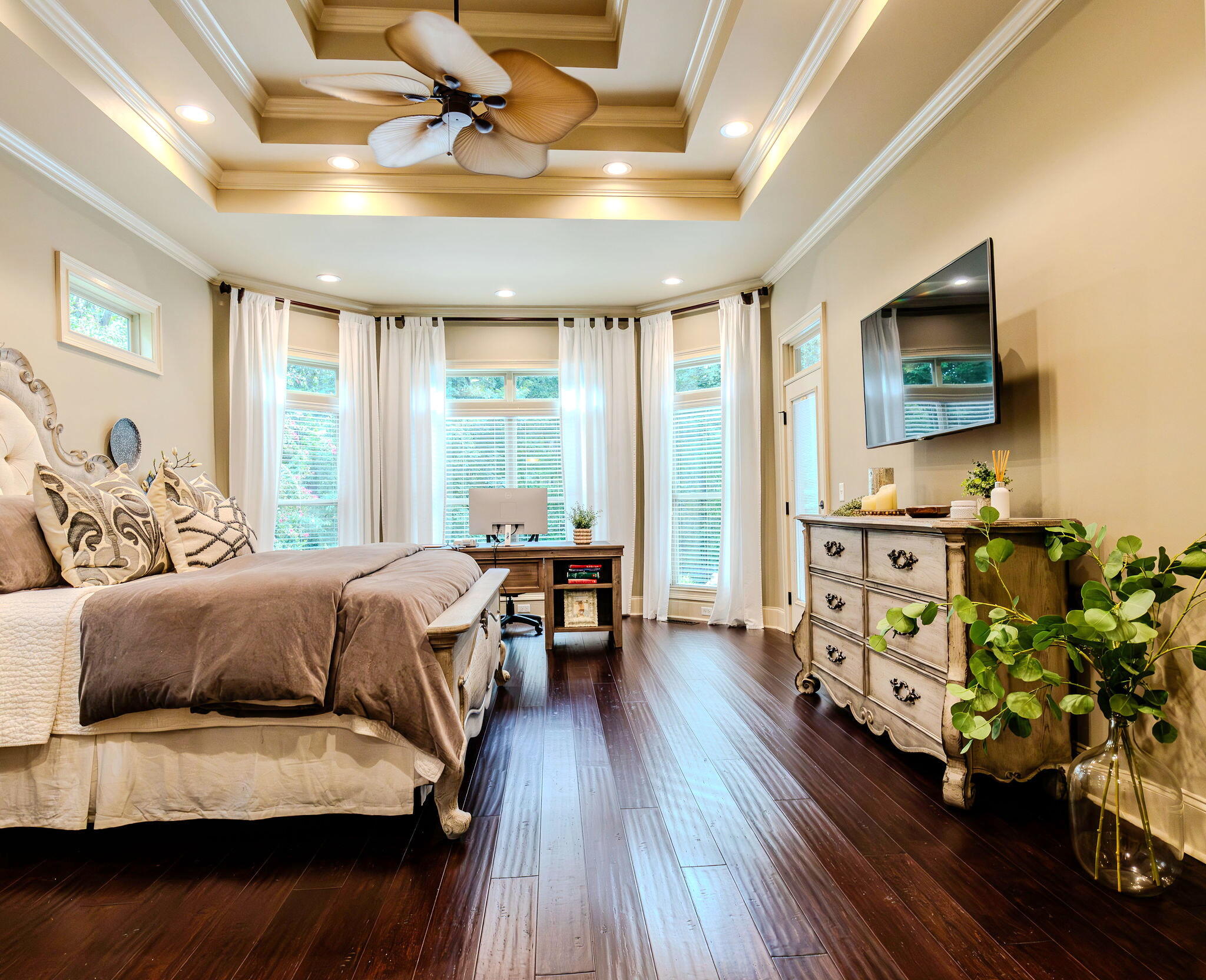 129 Grandview Point Ringgold, GA 30736 - Photo 22 of 50 Grandview_24_Mstr BR, View1