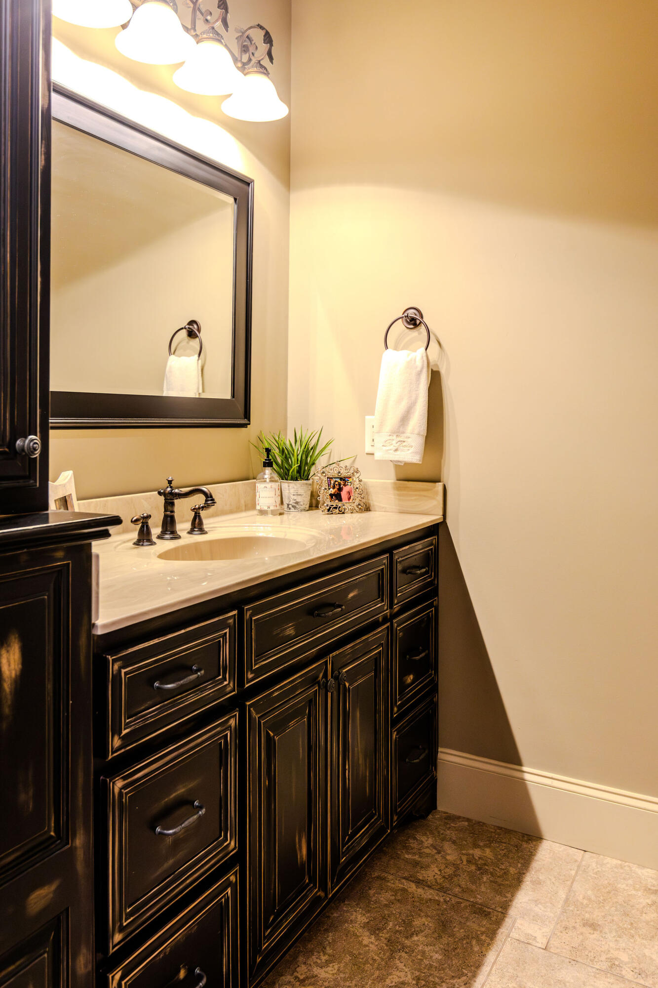 129 Grandview Point Ringgold, GA 30736 - Photo 34 of 50 Grandview_24_Bth for BRs 2 & 3, Pic2