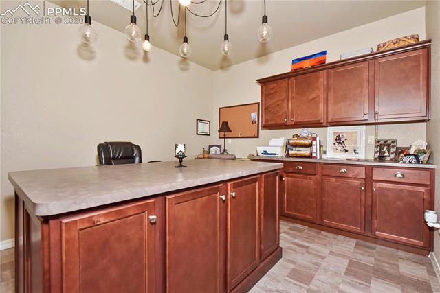10545 Slumber Ridge Way Colorado Springs, CO 80908 - Photo 15 of 21 Gallery Image 15