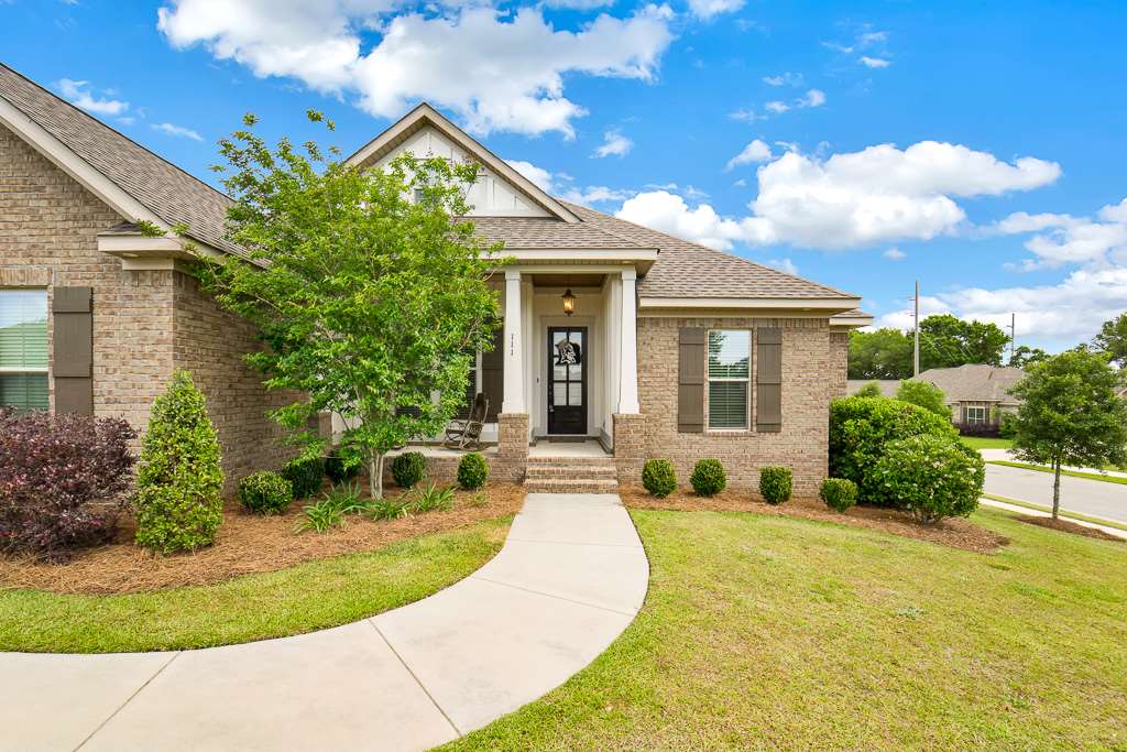 111 Garrison Boulevard Fairhope, AL 36532 - Photo 3 of 30
