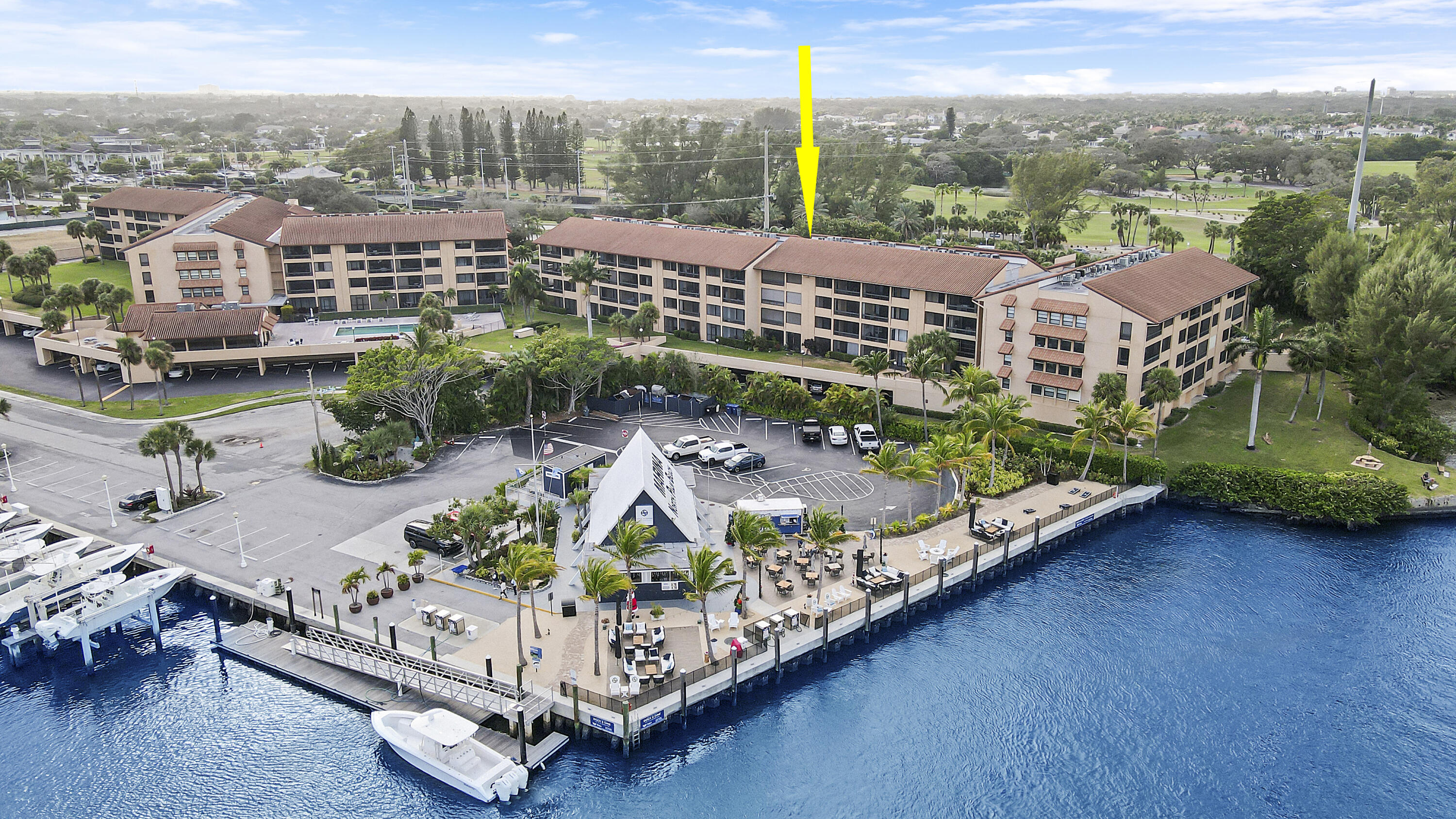 1036 Highway 1, Unit 321 North Palm Beach, FL 33408 - Photo 4 of 40 a view of a city with tall buildings