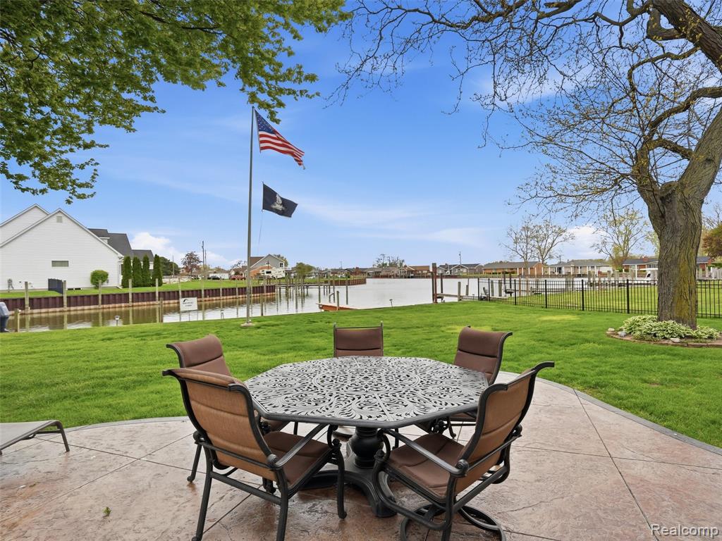 32160 South River Road Harrison Township, MI 48045 - Photo 47 of 70