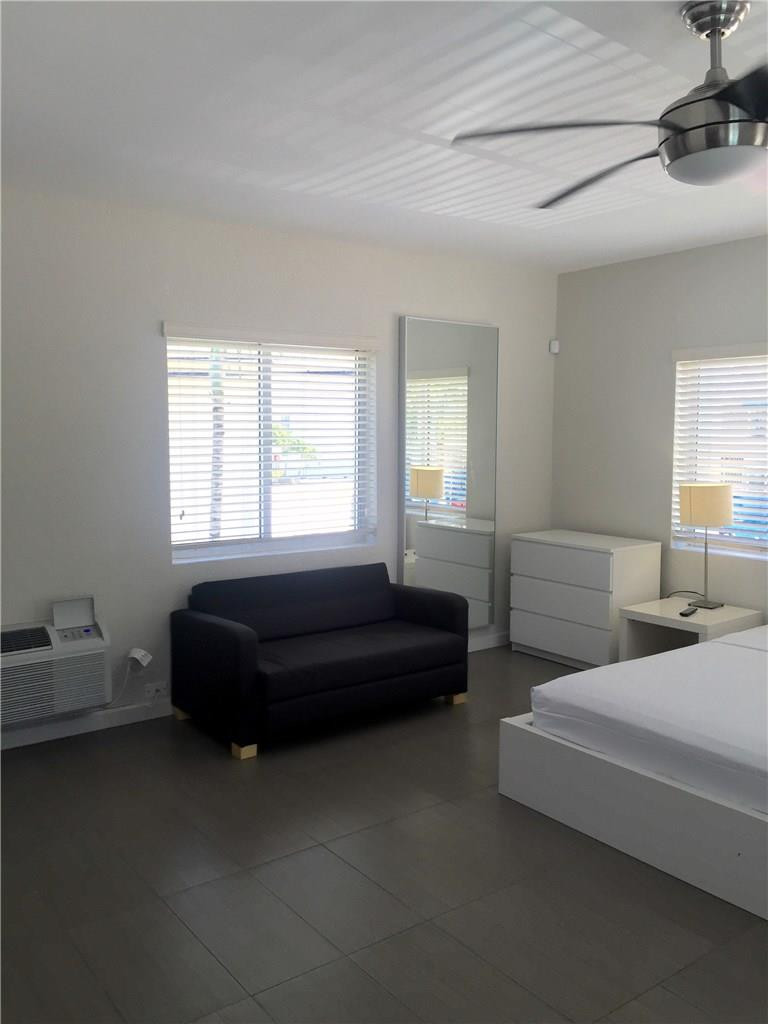 2901 Riomar Street, Unit 208 Fort Lauderdale, FL 33304 - Photo 8 of 26 Photo 8