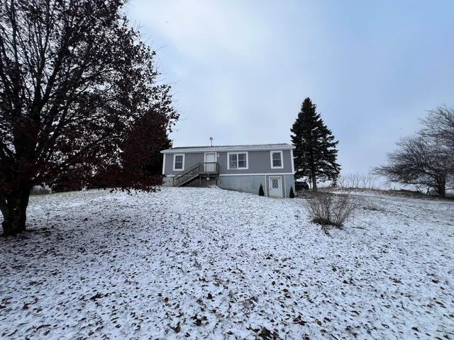 $159,900 | 10550 South Hillsdale Road, Camden, MI 49232