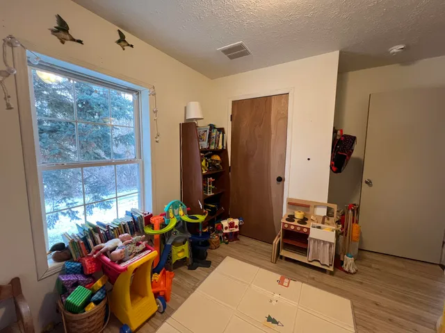 $159,900 | 10550 South Hillsdale Road, Camden, MI 49232