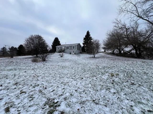 $159,900 | 10550 South Hillsdale Road, Camden, MI 49232