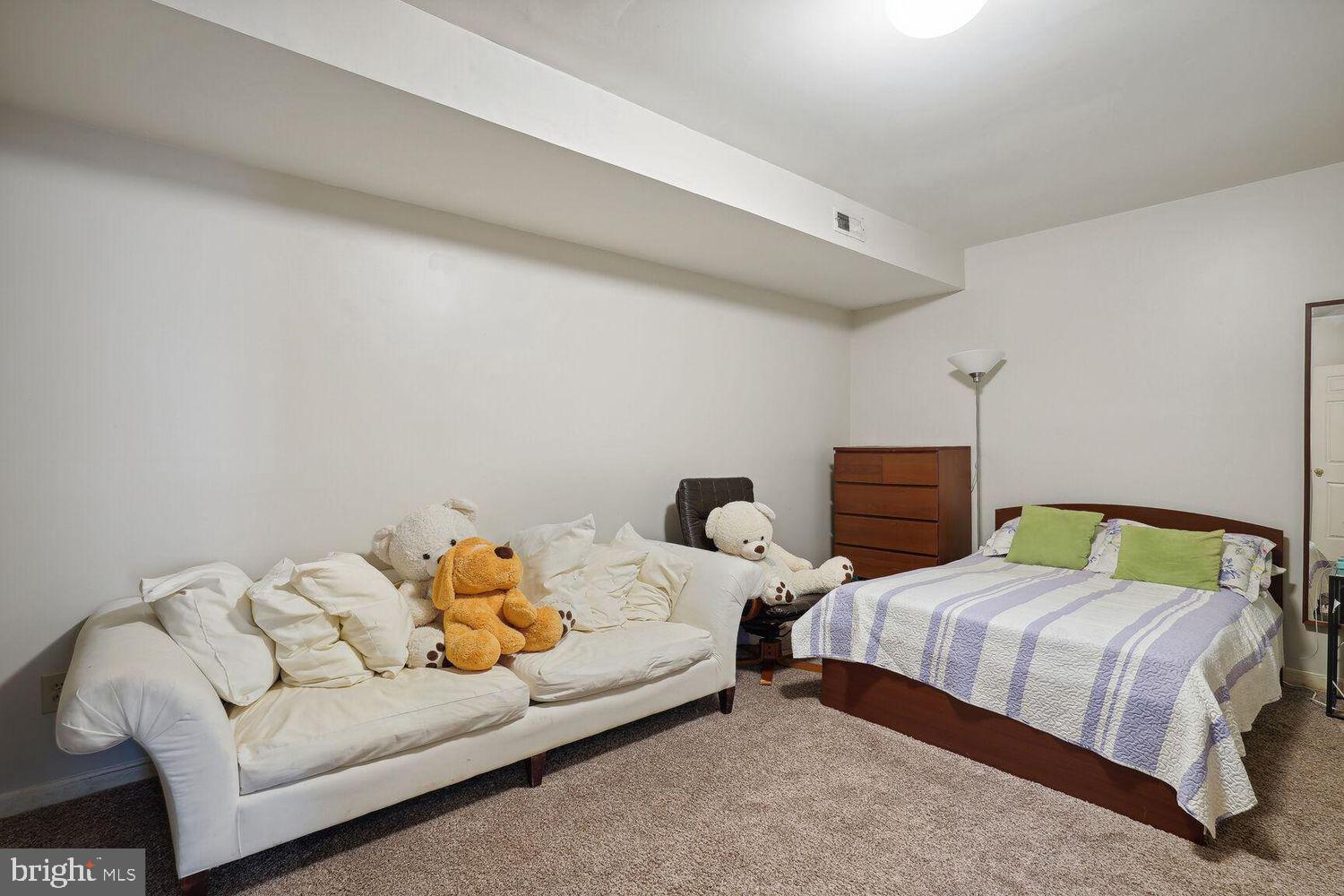 6207 Winnebago Road Bethesda, MD 20816 - Photo 25 of 30