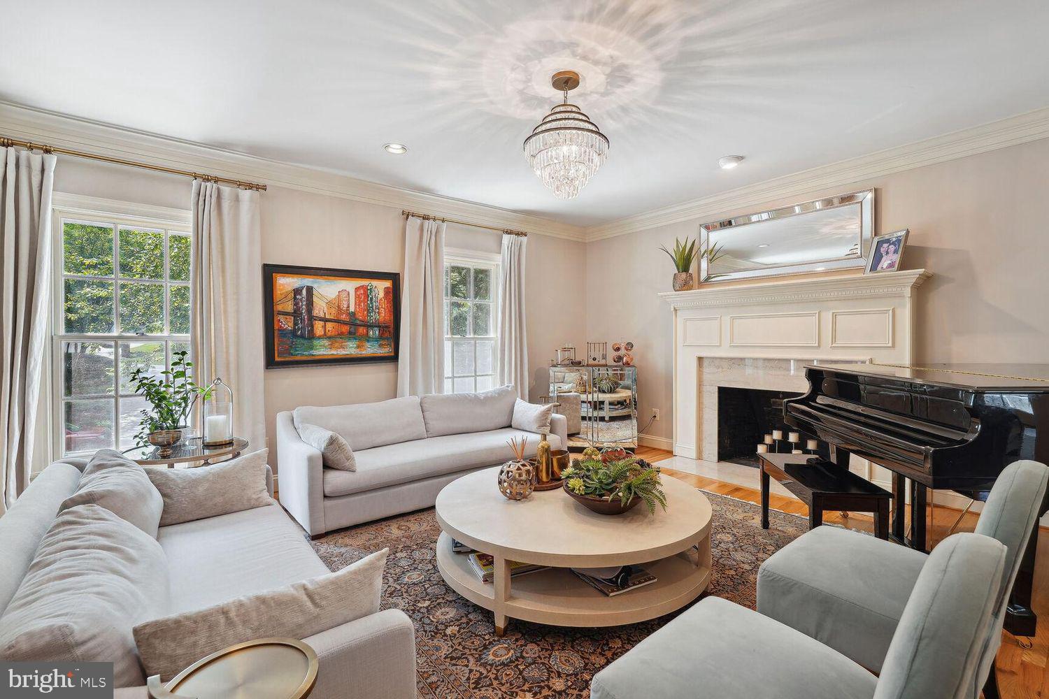 6207 Winnebago Road Bethesda, MD 20816 - Photo 3 of 30