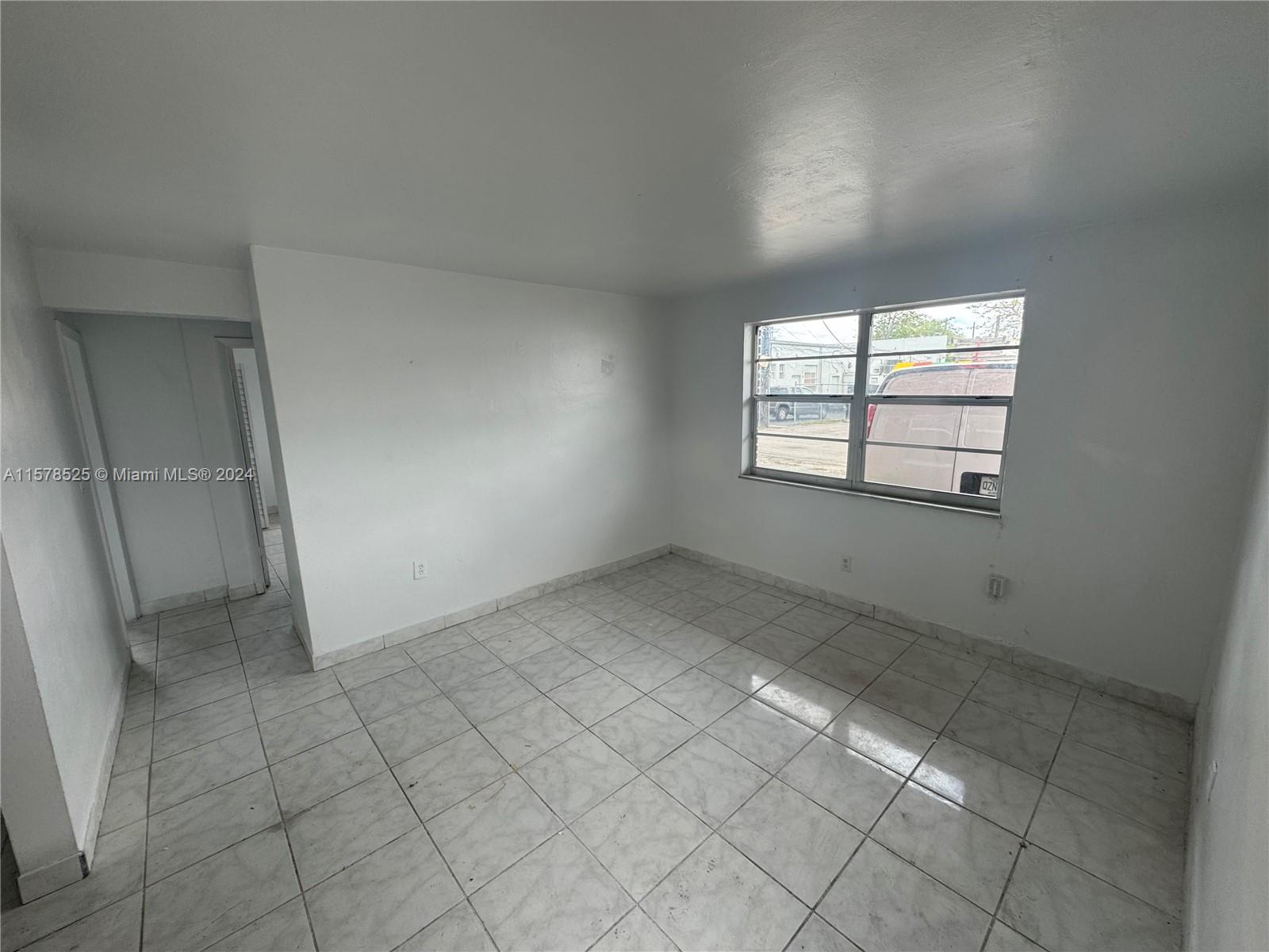 380 East 50th St Unit 4