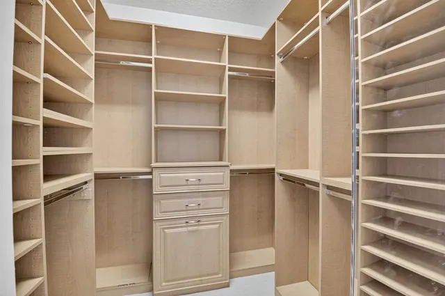 $644,900 | 6828 Belmont Shore Drive, Delray Beach, FL 33446