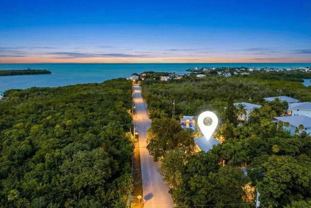 $699,000 | 22 Stirrup Key Road, Marathon, FL 33050