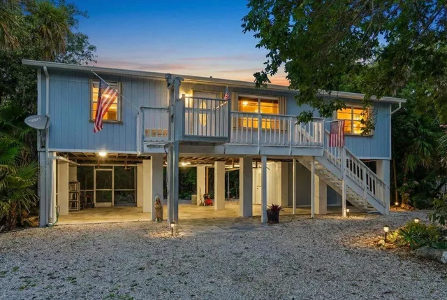 $699,000 | 22 Stirrup Key Road, Marathon, FL 33050