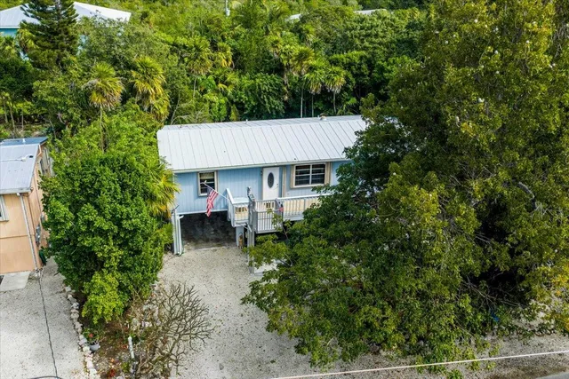 $699,000 | 22 Stirrup Key Road, Marathon, FL 33050
