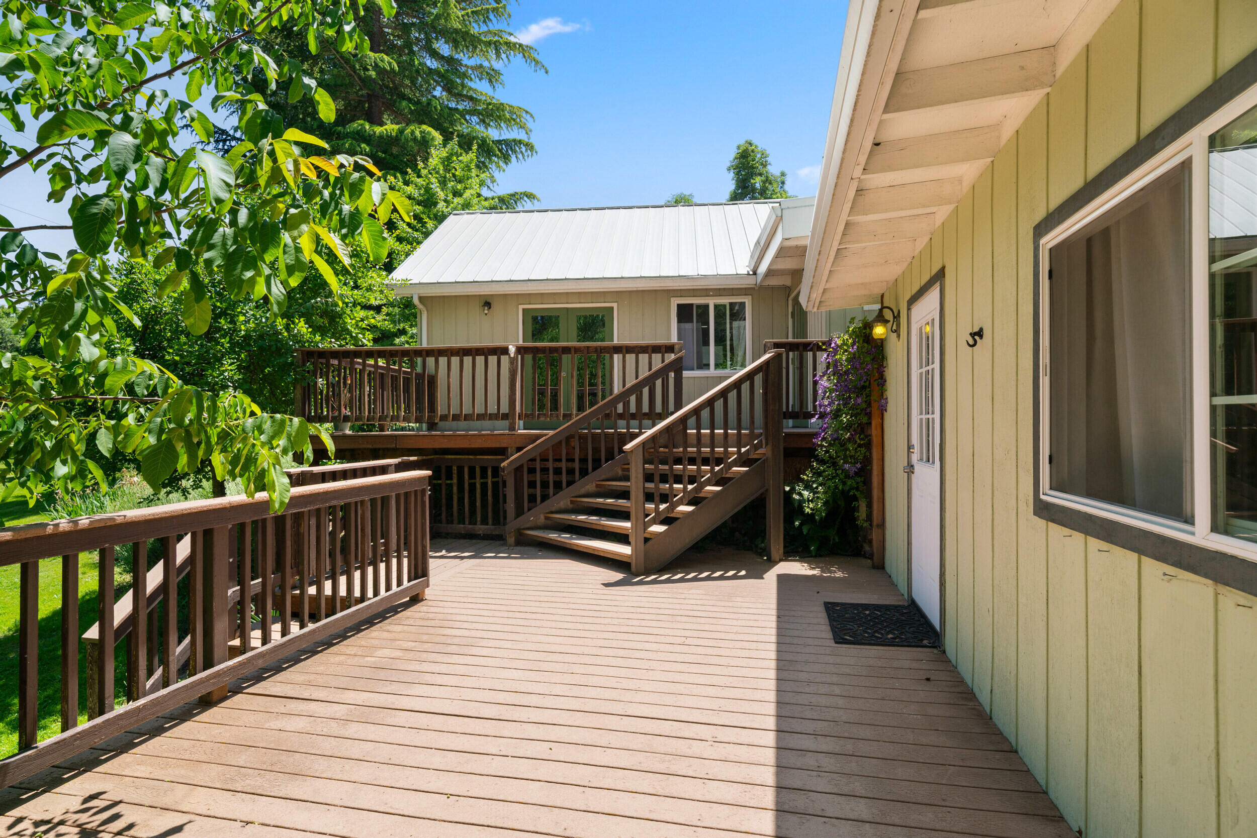 2835 Sundown Road Medford, OR 97501 - Photo 61 of 61 38_2835 sundown rd, medford-38