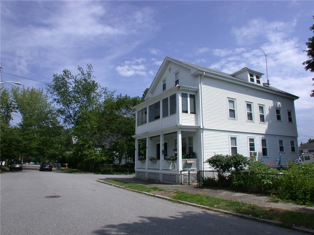 159 Rutherglen Avenue Providence, RI 02907 - Photo 10 of 39 Street view