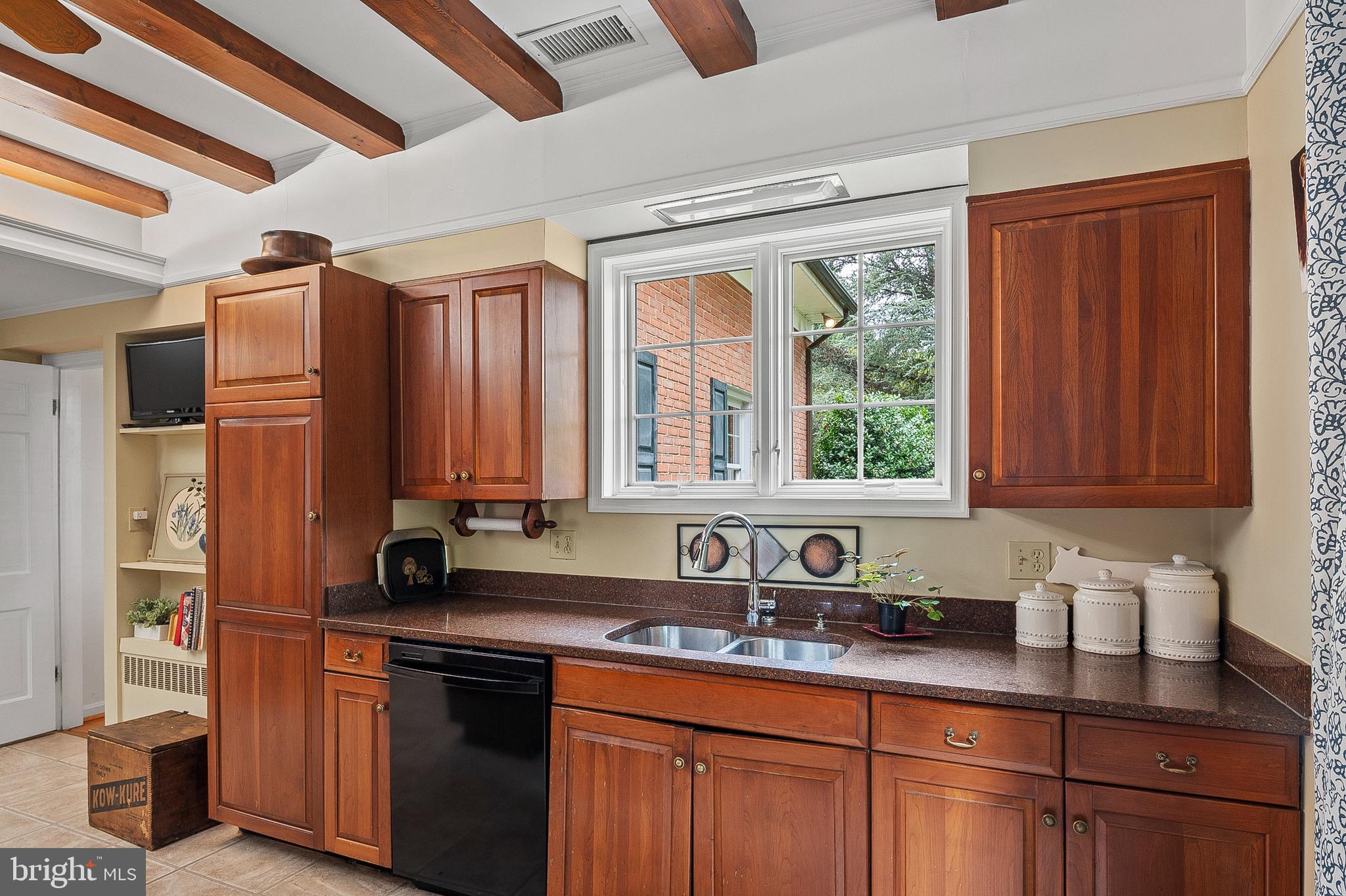 8515 Reservoir Road Fulton, MD 20759 - Photo 20 of 61 Kitchen