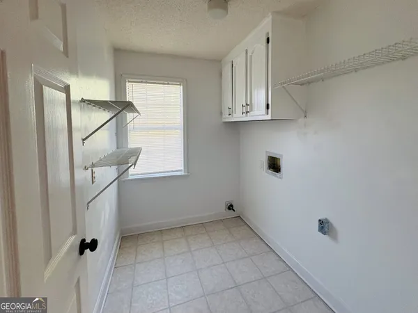 $231,900 | 200 Williamsburg Avenue, Warner Robins, GA 31088