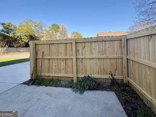 $231,900 | 200 Williamsburg Avenue, Warner Robins, GA 31088