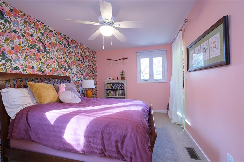204 Buckingham Road Pittsburgh, PA 15215 - Photo 17 of 25 Gallery Image 17