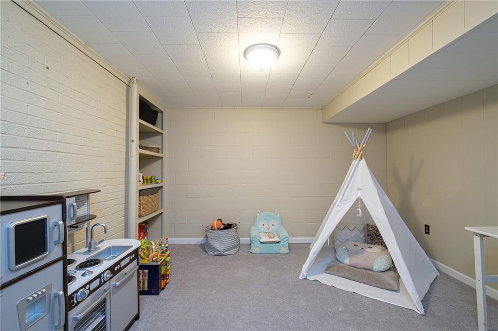204 Buckingham Road Pittsburgh, PA 15215 - Photo 21 of 25 Gallery Image 21