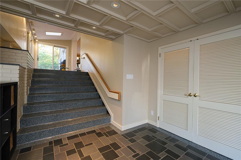 204 Buckingham Road Pittsburgh, PA 15215 - Photo 3 of 25 Gallery Image 3